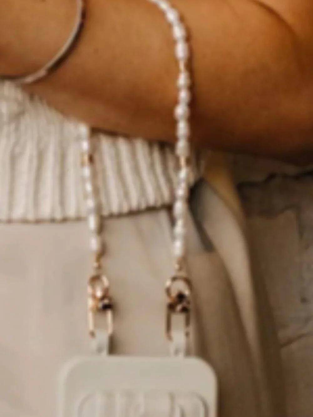 NWOT The Caep Pearl Wristlet Phone Chain